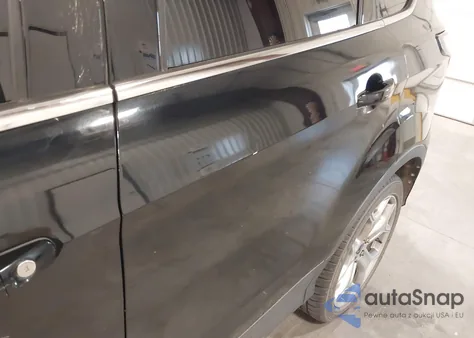 2017 Ford Escape Titanium z USA, uszkodzony, nr VIN 1FMCU9JD9HUA32064